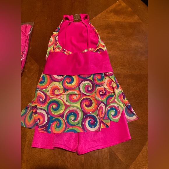 Dance costume - Picture 2 of 4